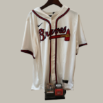 Maddux Autographed Braves Memorabilia